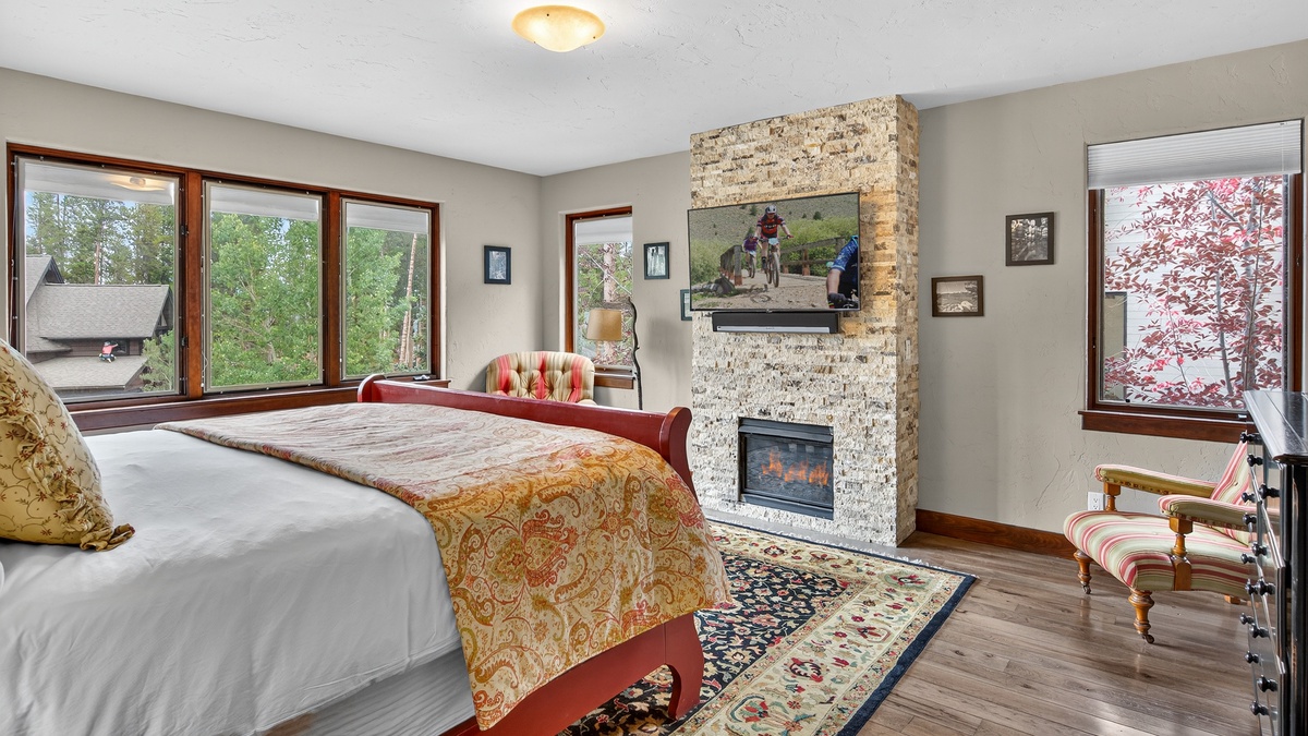 Bedroom 1, Main Level - Primary king with fireplace