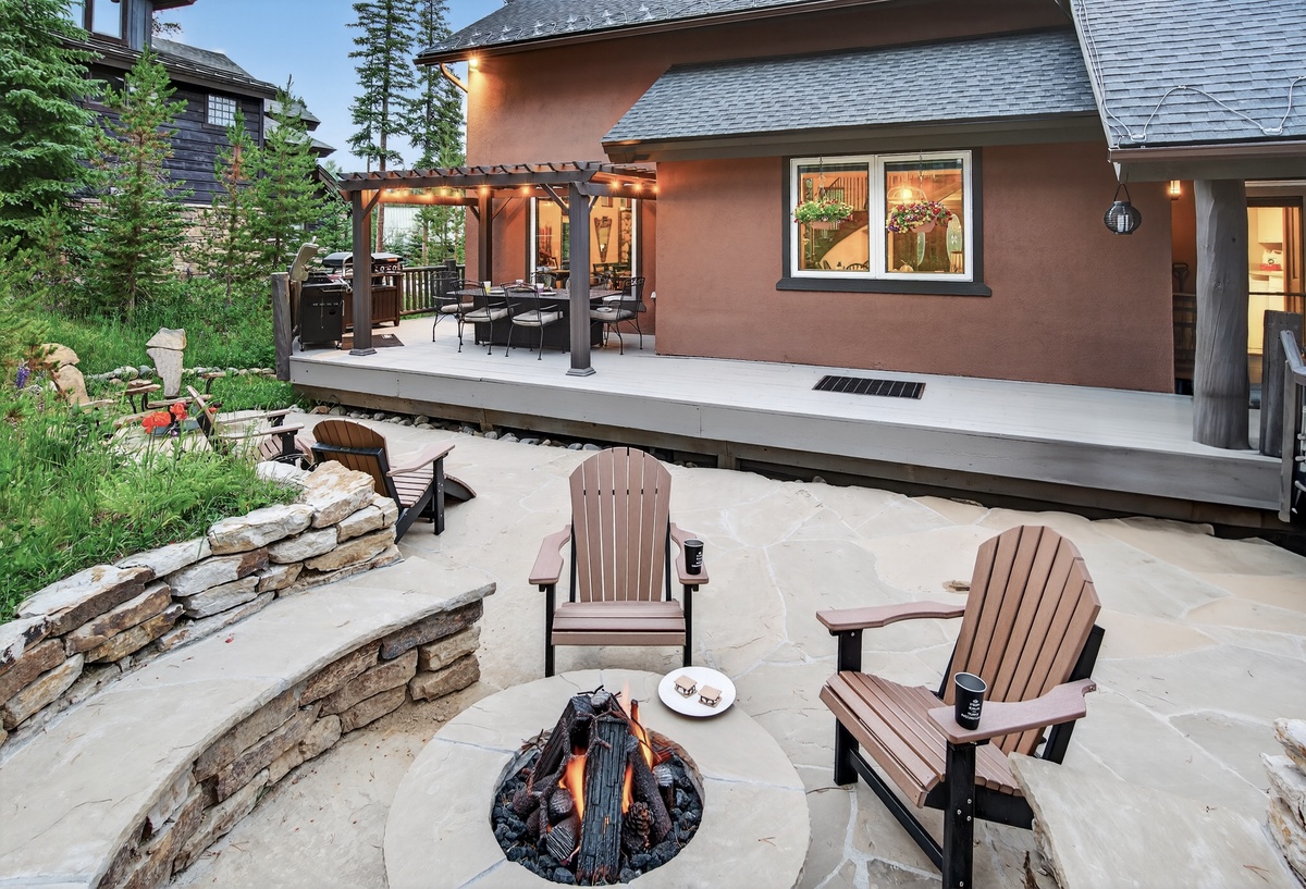 Firepit with Adirondack chairs