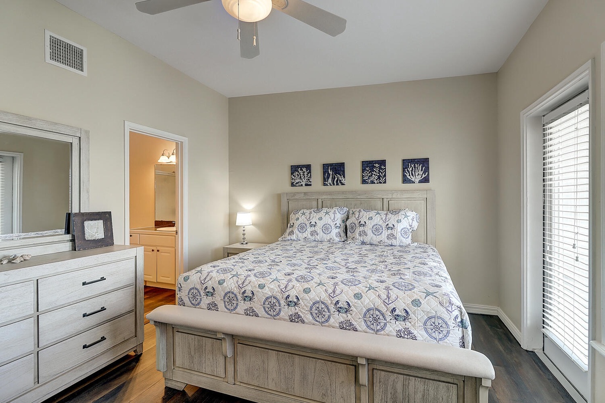 Drift off in your coastal-inspired bedroom with nautical touches and gentle sea breezes from the ceiling fan overhead.