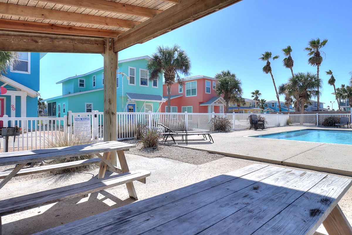 Royal Palms Community Pool-4