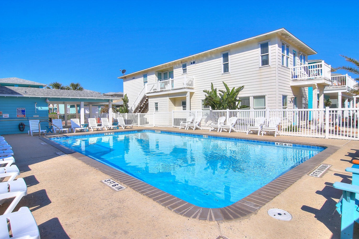 Village Walk Community Pool-2