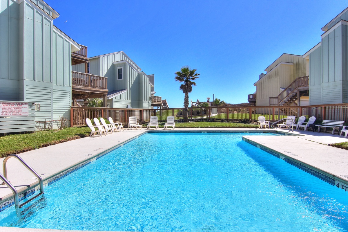 LC Pool