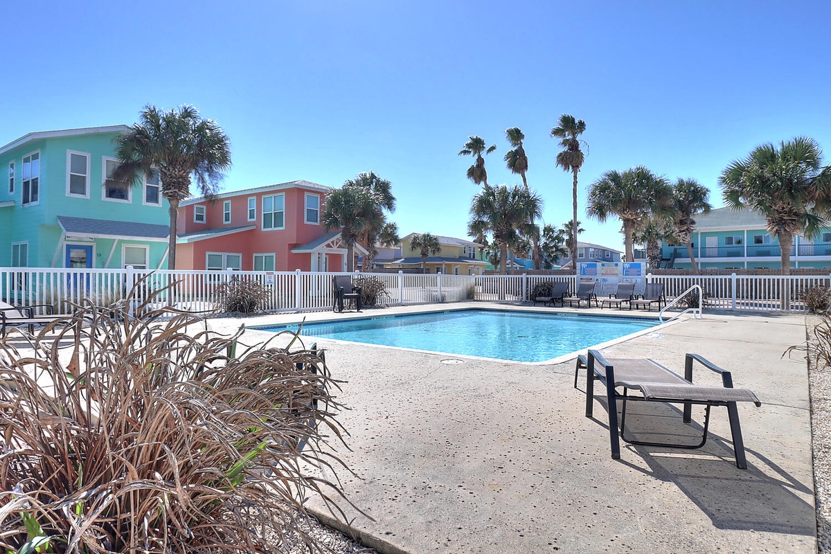 Royal Palms Community Pool-5