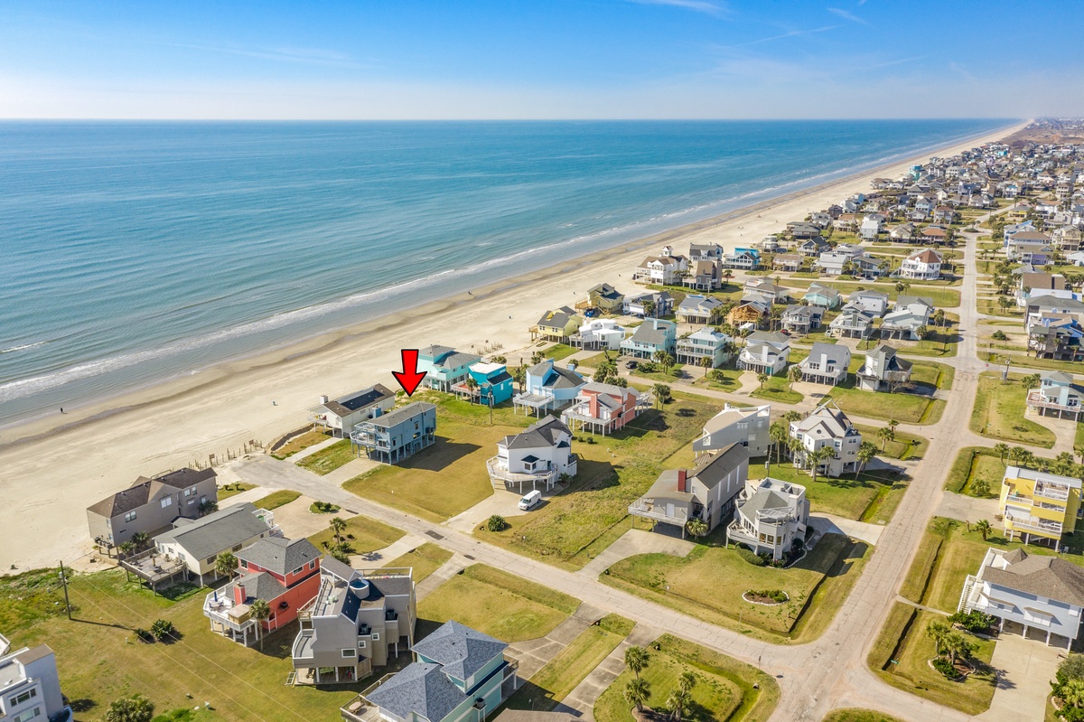 Beachside home with Gulf views
