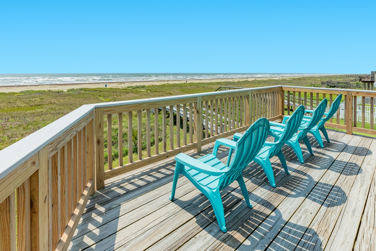 Great Gulf views from the deep deck