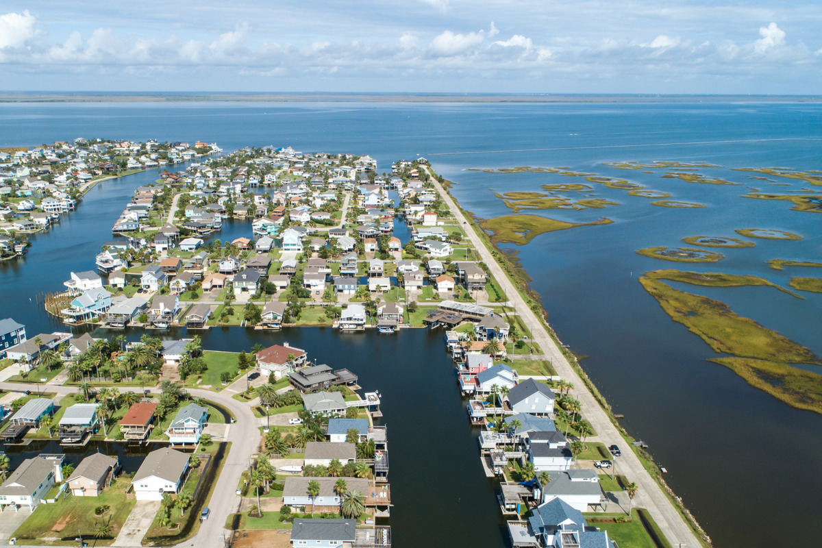 4 - The best fishing and crabbing on the West End
