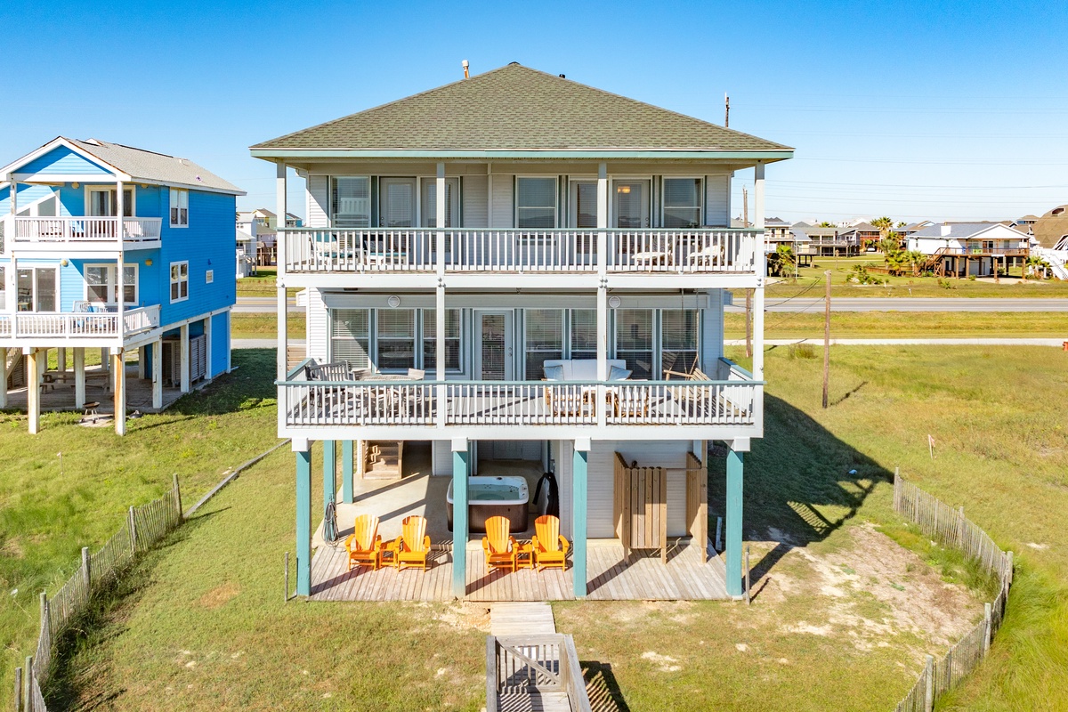 Plenty of outdoor space for the whole group