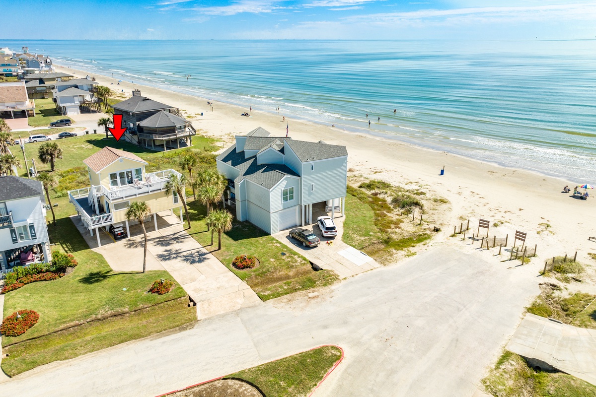 Great Gulf views and easy beach access!