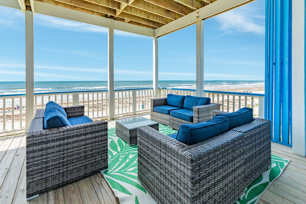 Comfortable seating to enjoy panoramic Gulf views