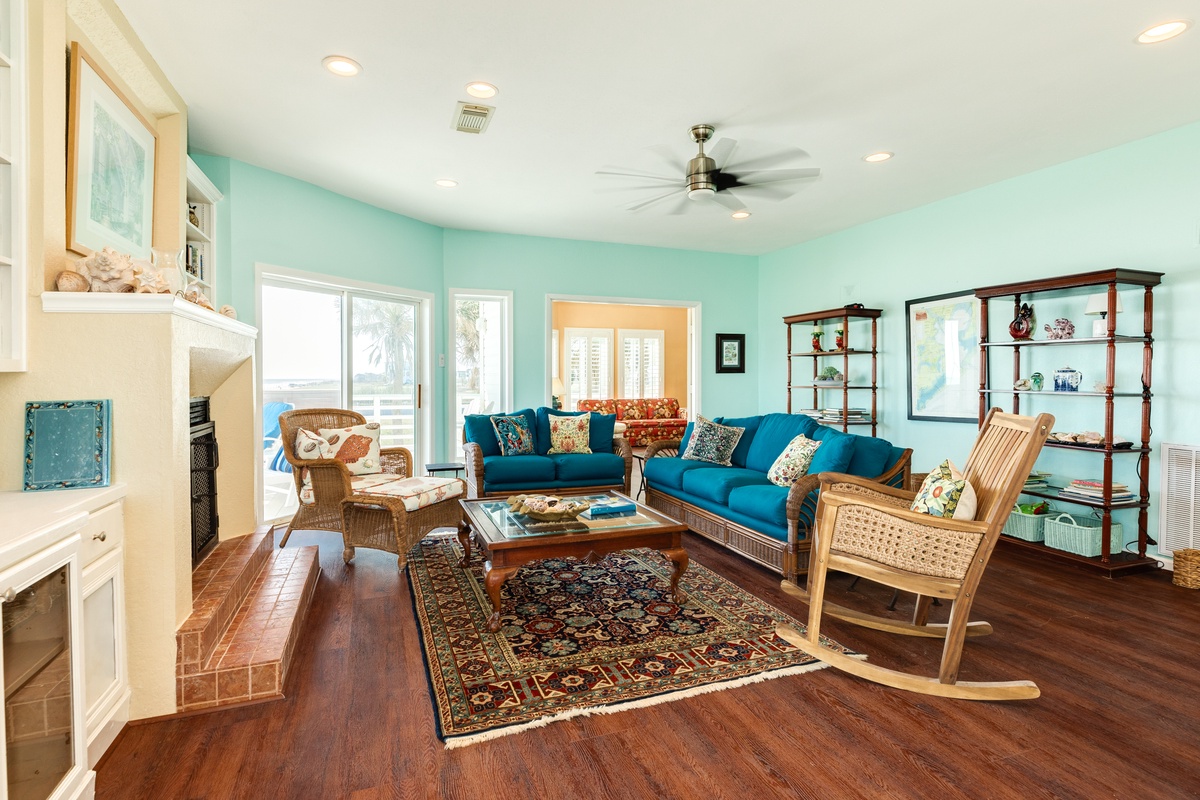 Abundant comfortable seating for the whole group