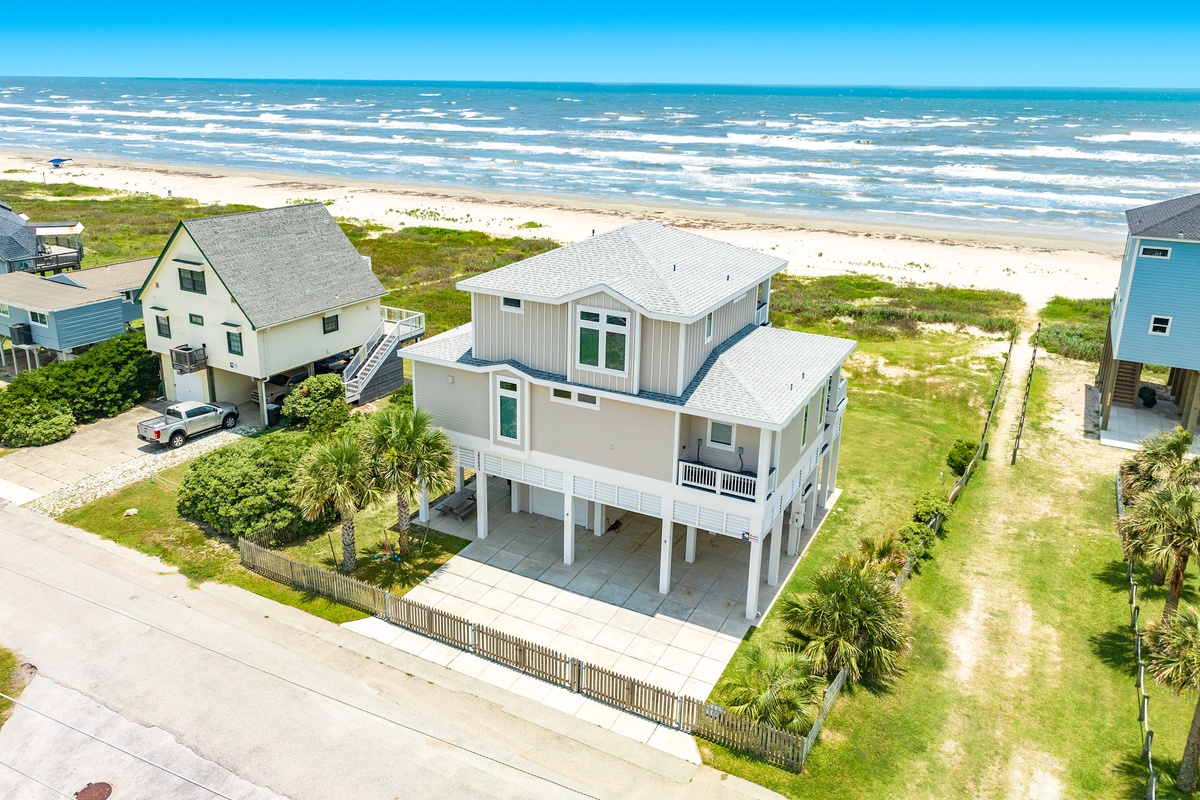 North facing view of Margate Mermaid