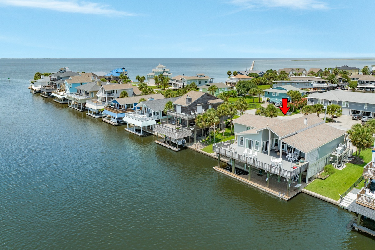 Easy bay access from Bay Dream