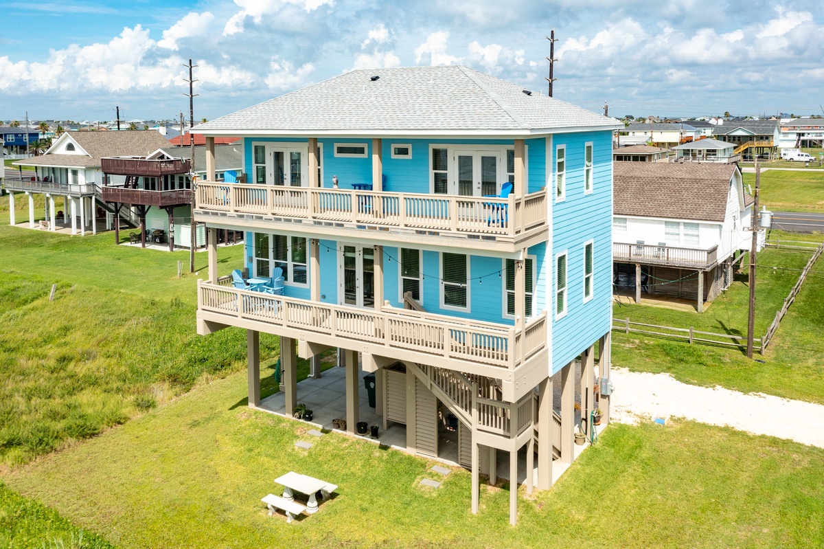Great Gulf views from 2 covered decks