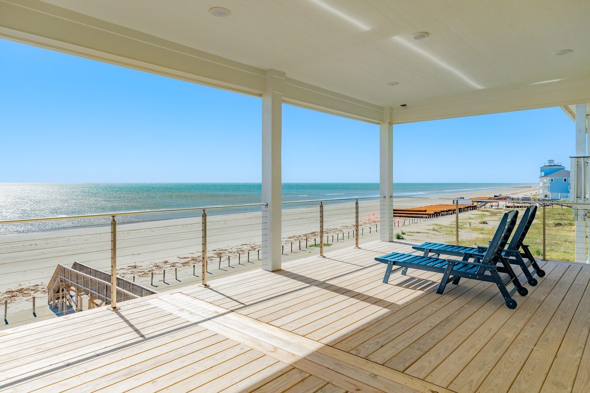 Gorgeous beachfront views from the upper level deck
