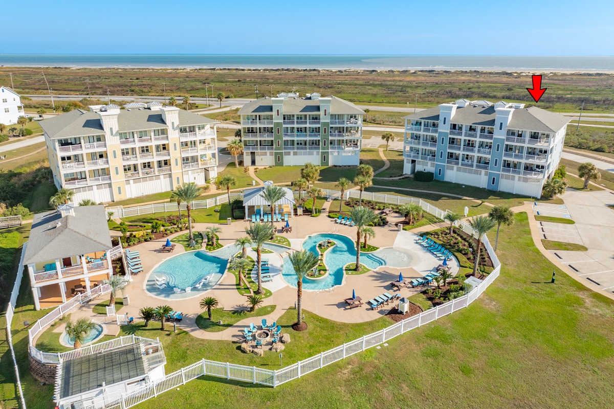 Bayside condo in the Pointe West neighborhood