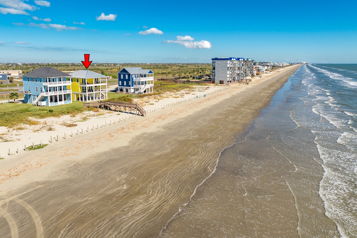 Bright and beautiful beachfront home