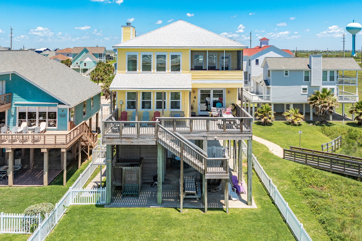 Exterior of Fleur De Sea