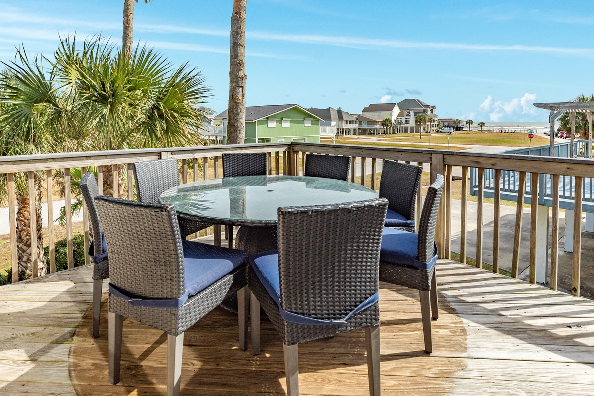 Long Gulf views from the main level deck
