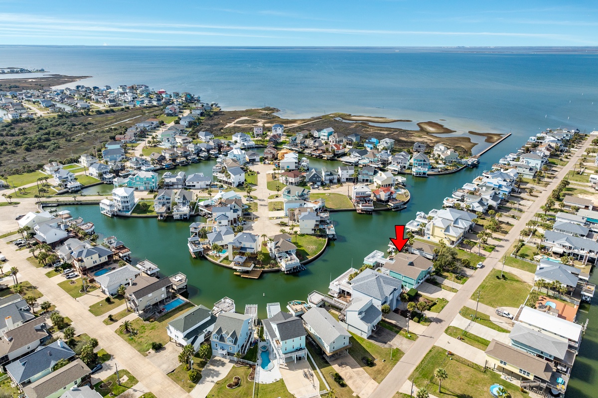 Dragonfly has it all, including easy bay access!