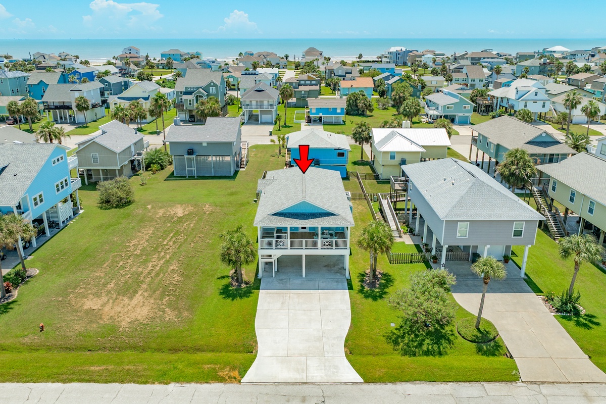 Beachside home located in Pirates Beach
