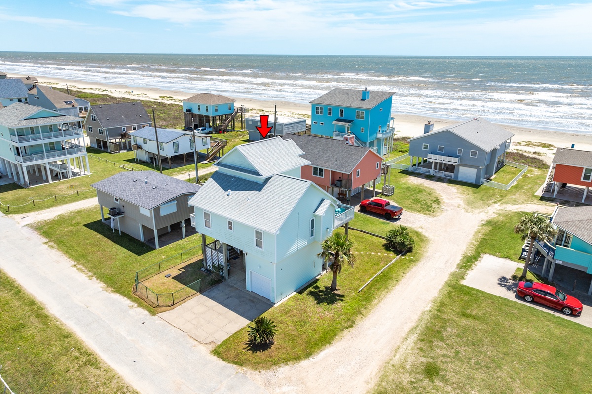 Just a quick walk away from the beach!