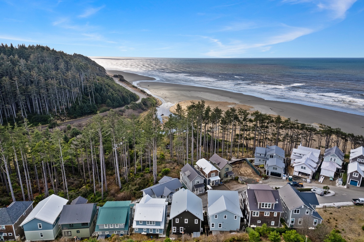 ocean view from behind Solitude