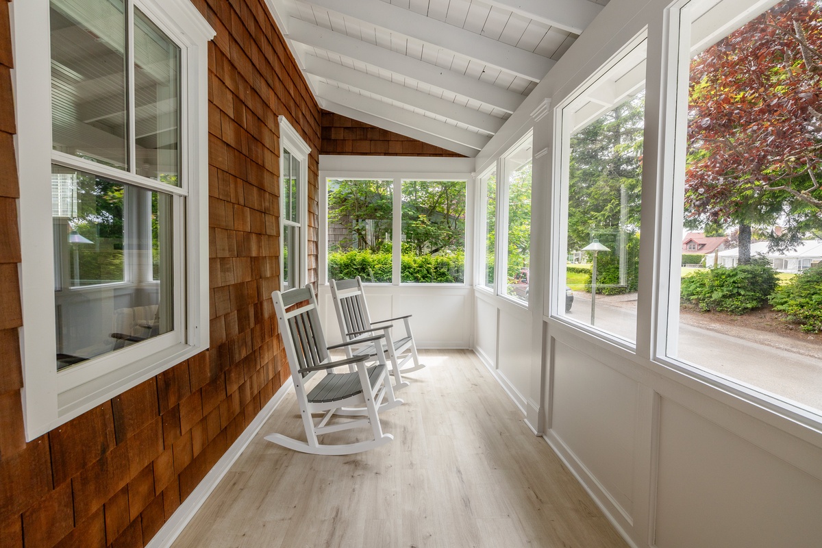 Sun porch