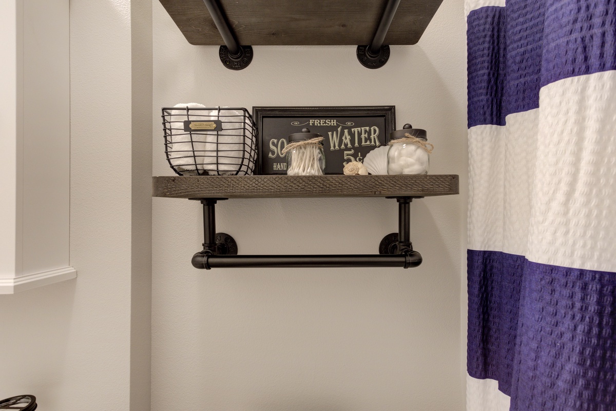 Towel Racks, 3 Shelf Bath Towel Holder for Bathroom - Vita Home