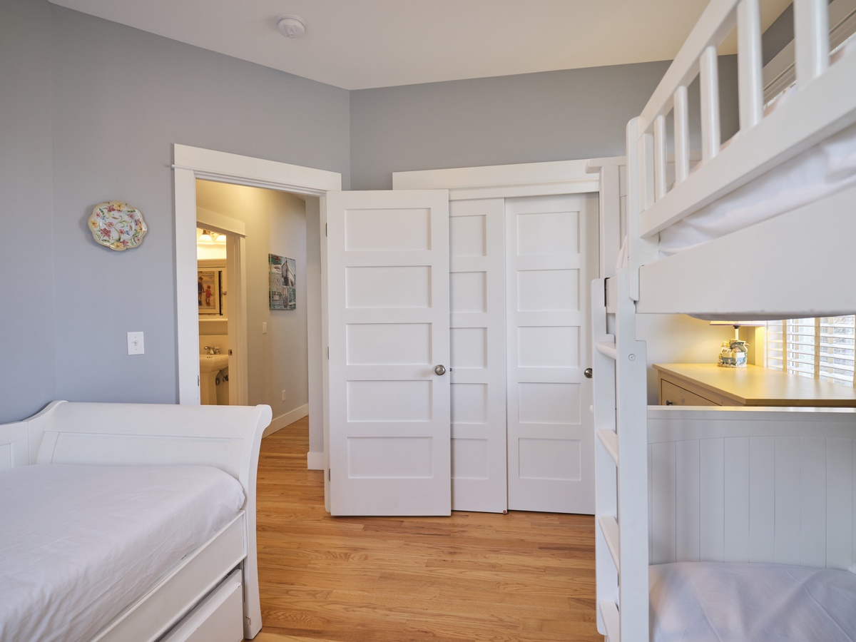 The bunk room also has a daybed with trundle