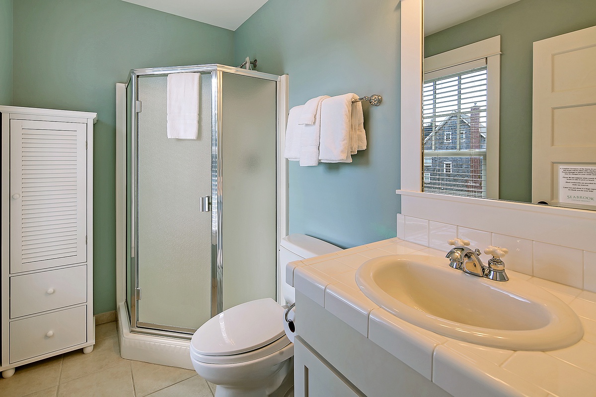 Private primary ensuite makes mornings and bedtime a breeze