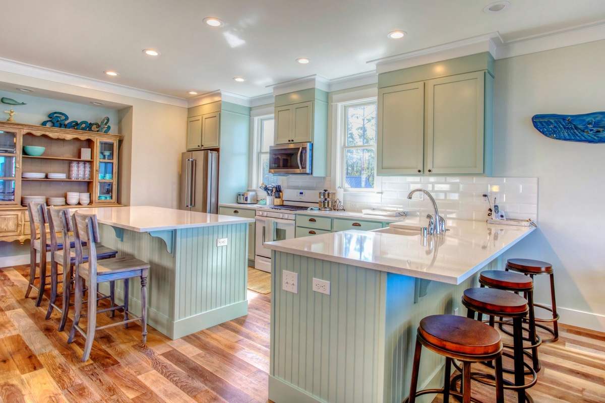 More bar seating in kitchen