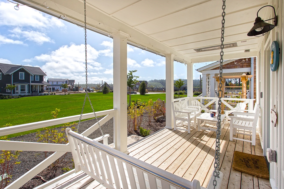 Front porch swing with views of Horseshoe Park
