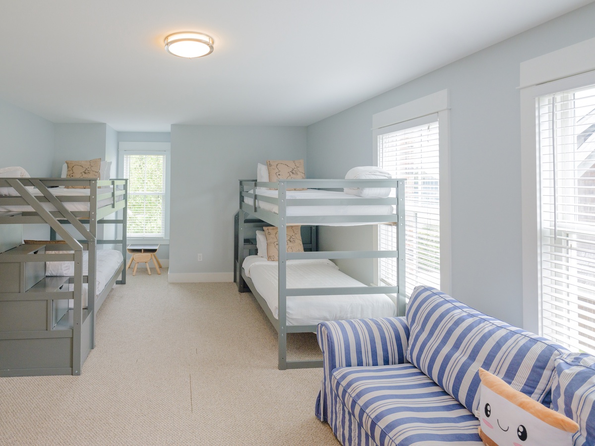 Plenty of space for sleeping and playing