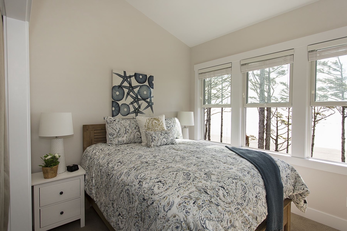 Bedroom suite 2 with ocean views