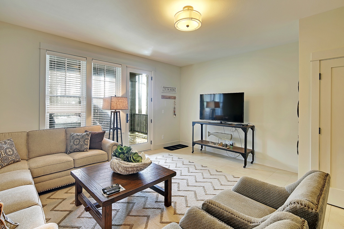 Media room with balcony