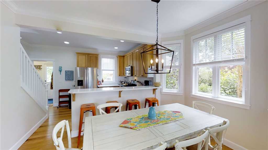 Dining room opens up to kitchen