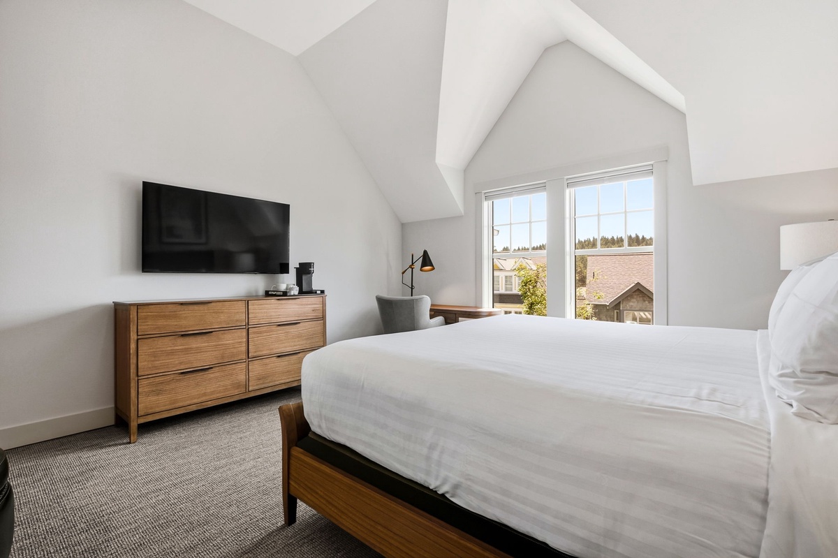 King ensuite