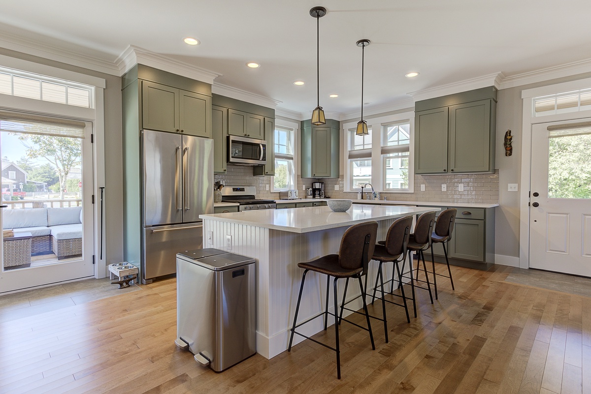 Seating at kitchen island