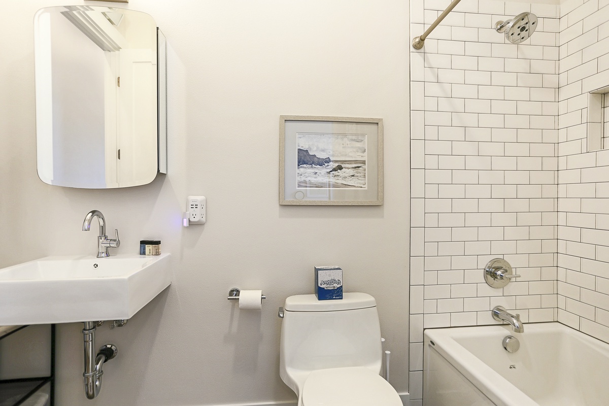 Refined guest bathroom