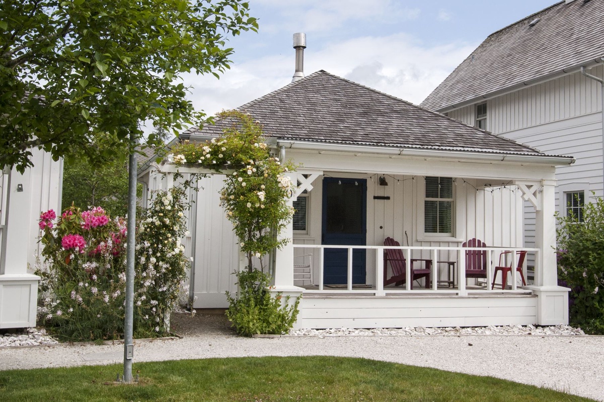 Covered porch