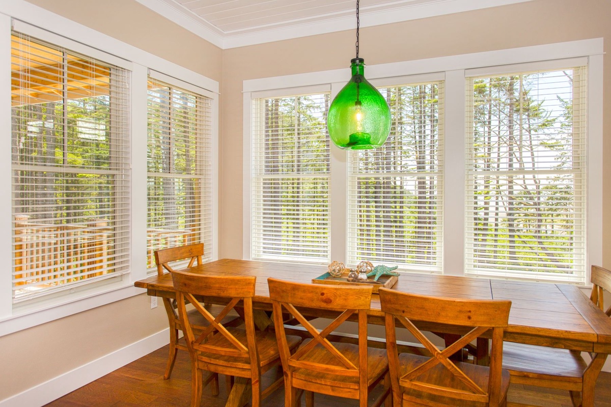 Dining room with ocean view