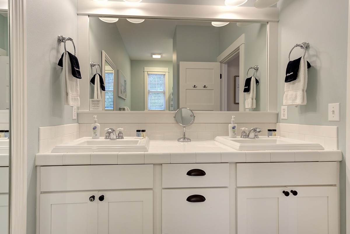 main floor primary ensuite bathroom