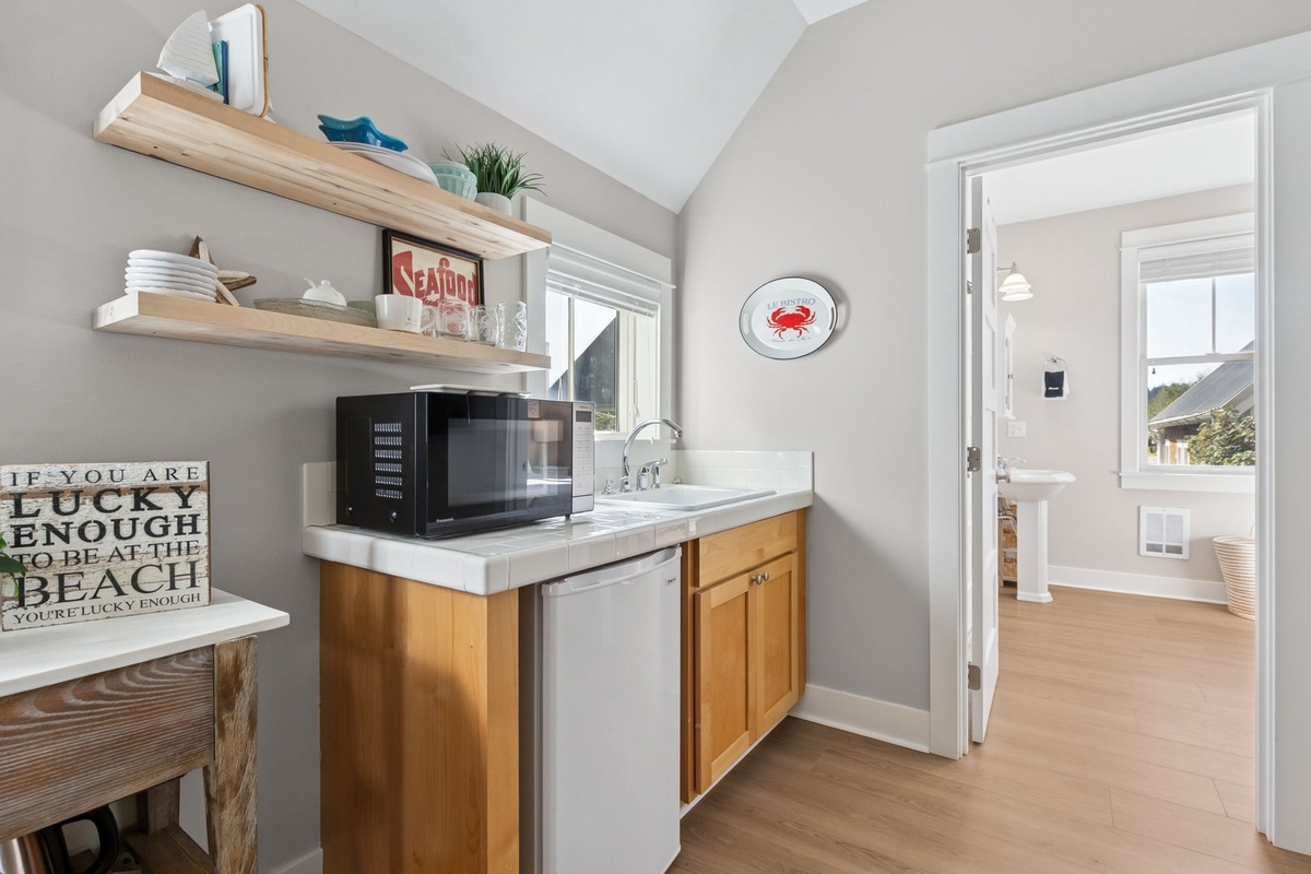 Kitchenette