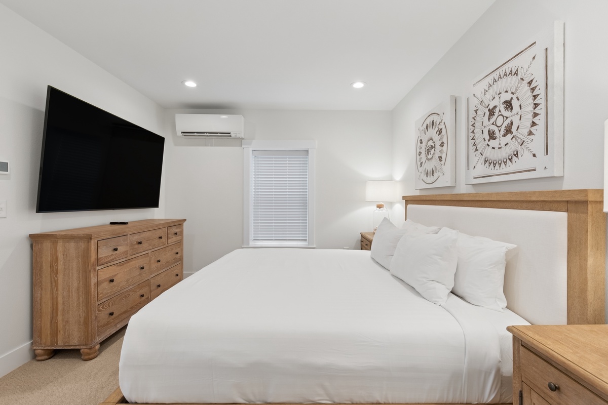 Guest room lower level