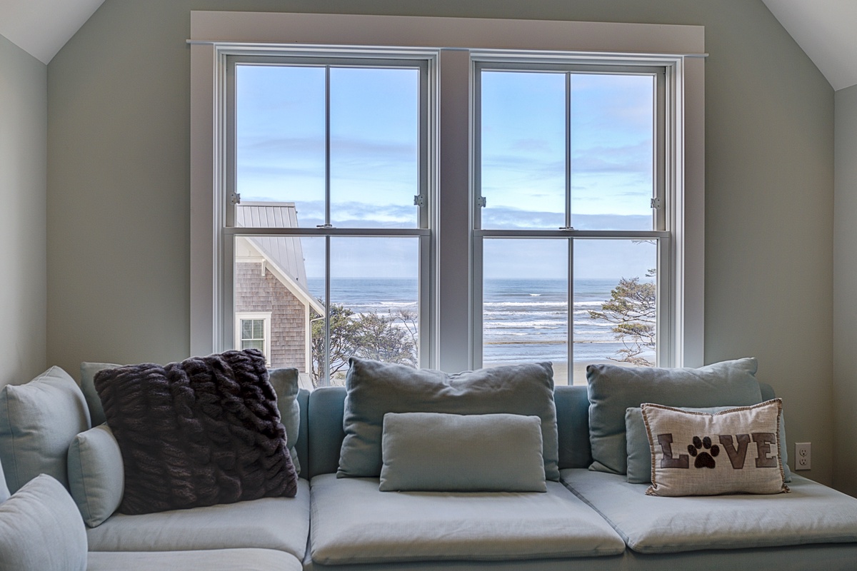 Top floor media room with ocean view