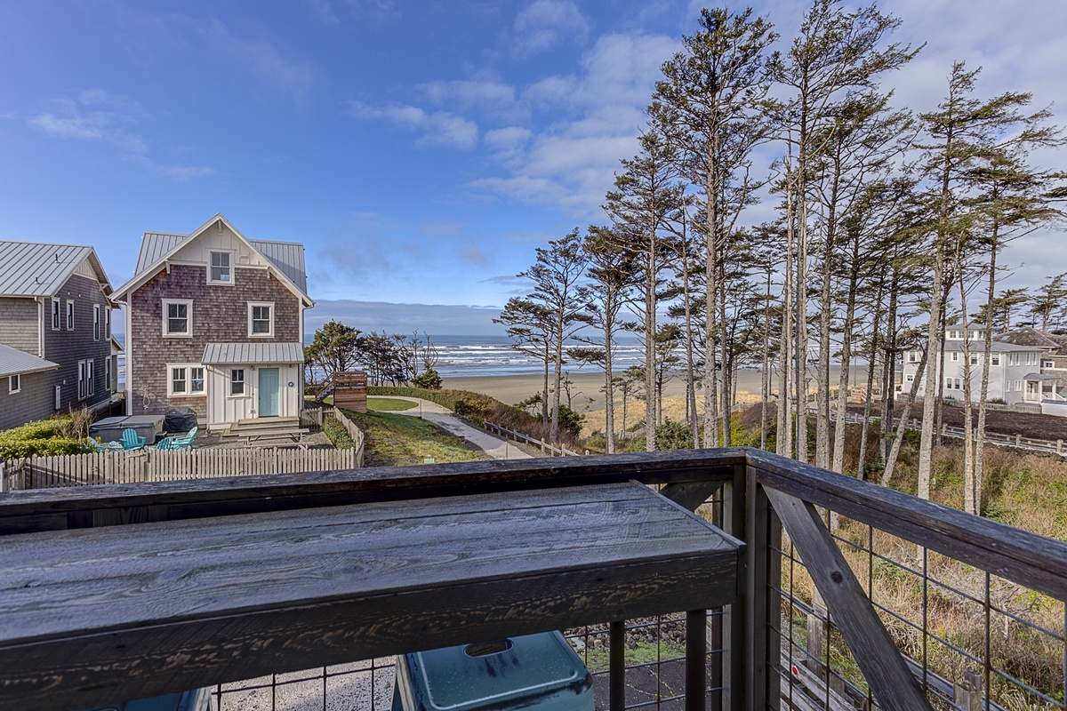 Balcony with ocean view