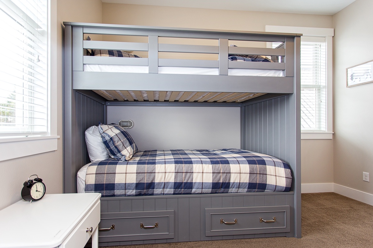 Second floor, two twin bunks in the bunk room