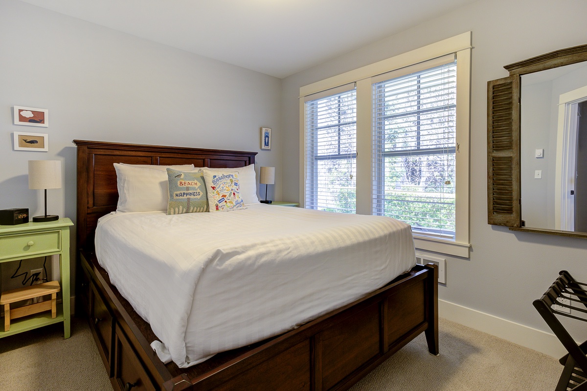 lower level bedroom