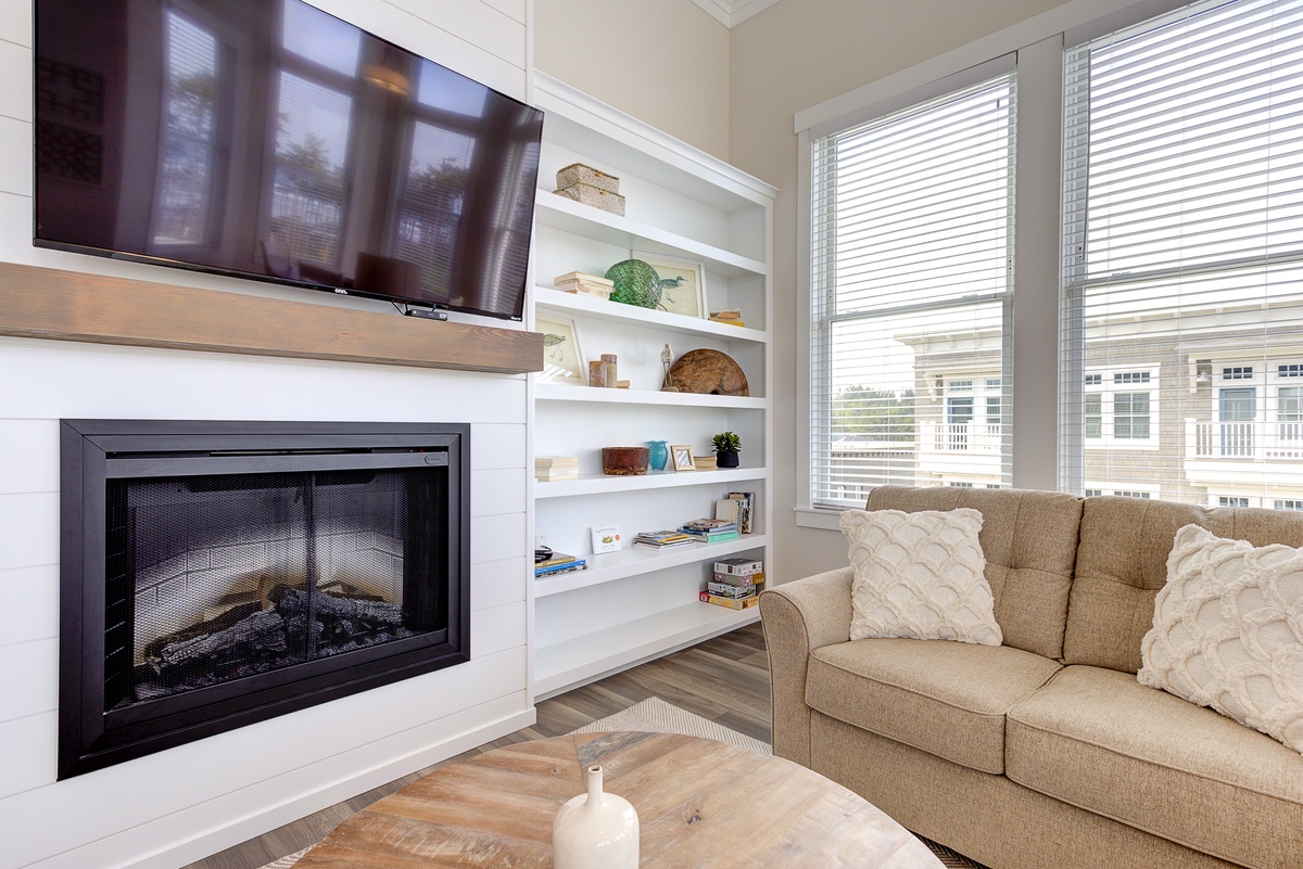 Built-in shelving for plenty of storage