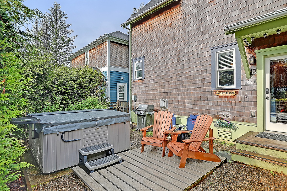 Patio with hot tub